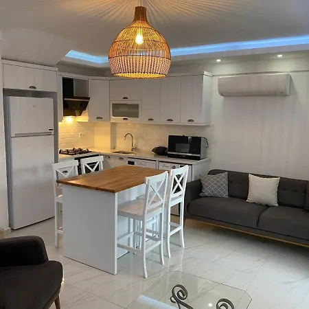 Ekin With Pool In Hisaroenu,oeluedeniz * פאטהיה