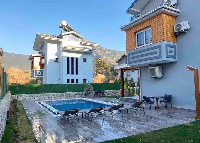 Ekin With Pool In Hisarönu,ölüdeniz Fethiye